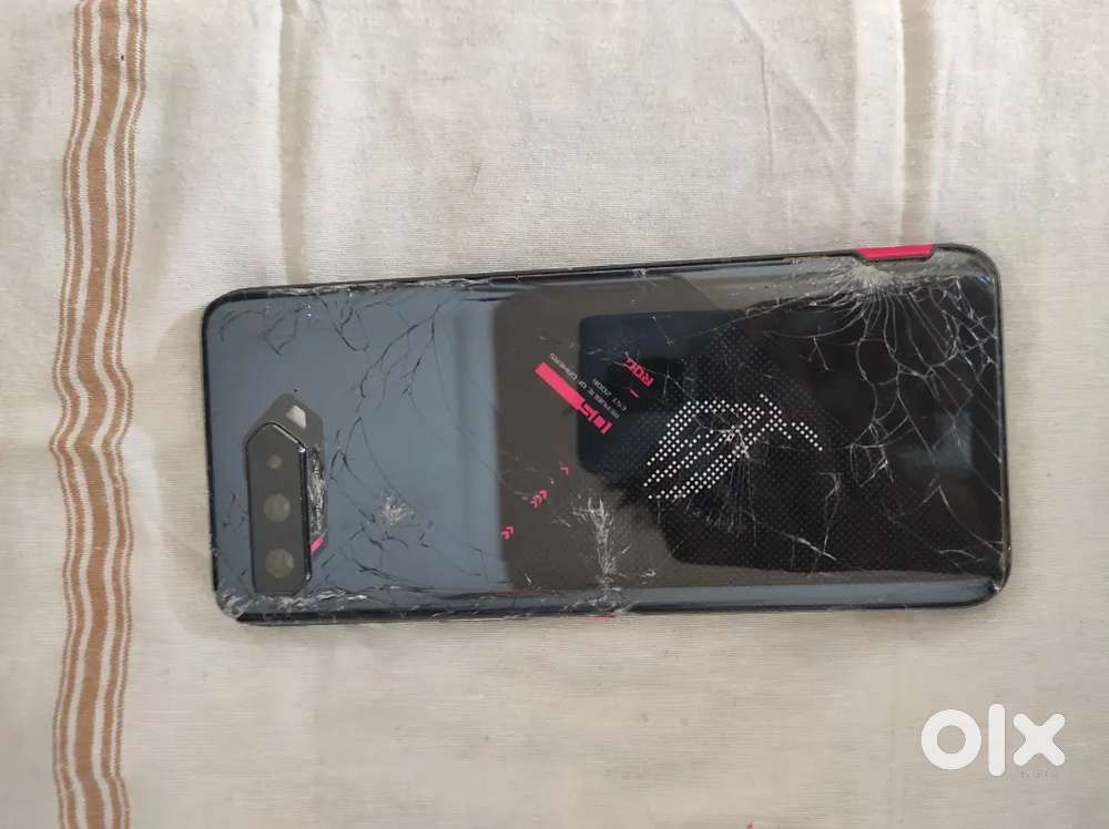 Asus ROG 5 gaming phone
