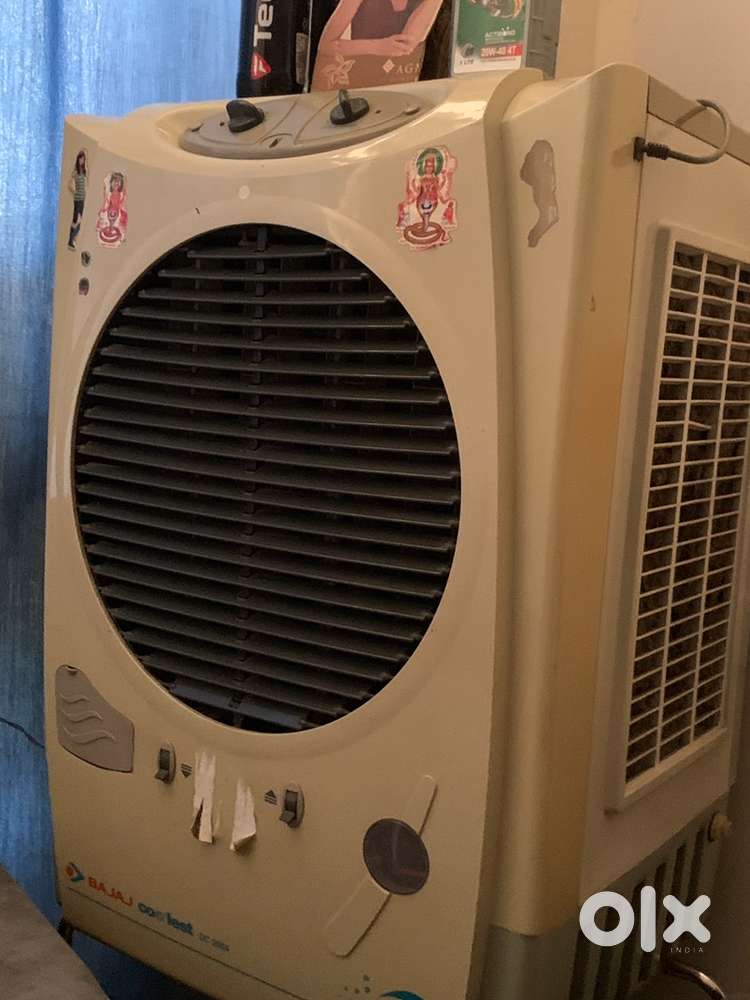 Bajaj cooler