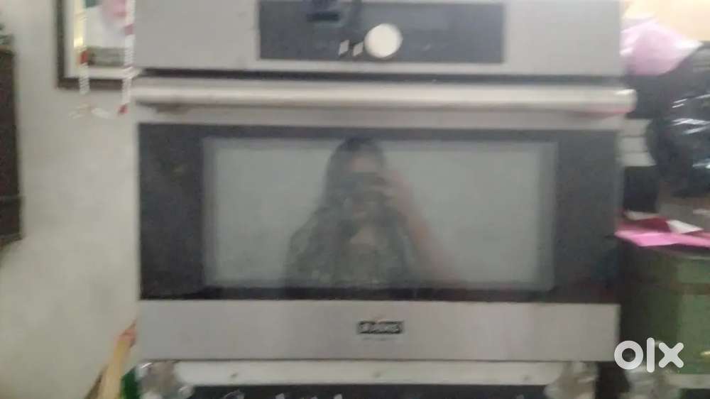 Asko oven microwave  three trays are included
