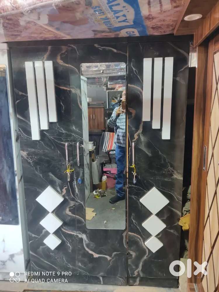 It's New manufacturing  3 door wardrobe