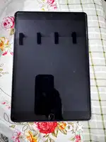 Apple iPad 9th Gen (64GB, Wi-Fi)