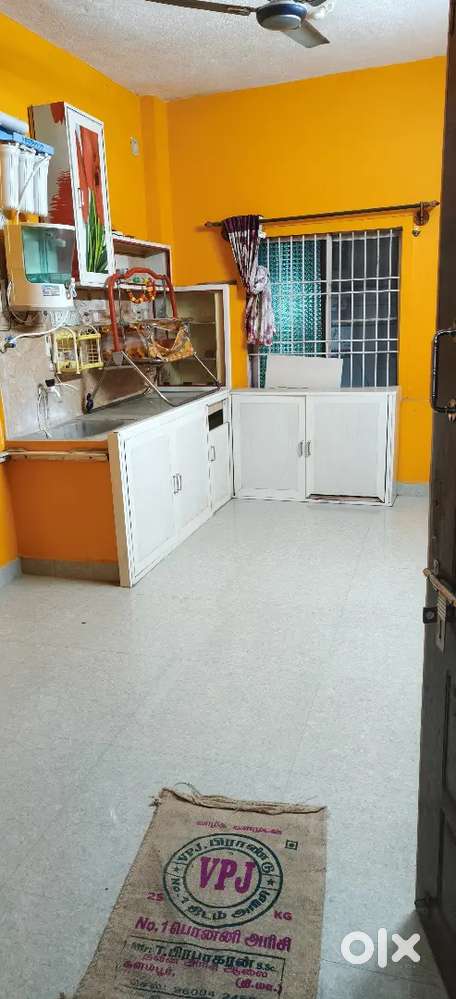 Rent.      4000