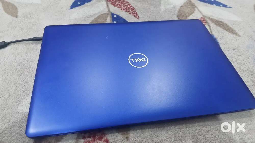 Dell inspiron 15  [i3 7th gen ]