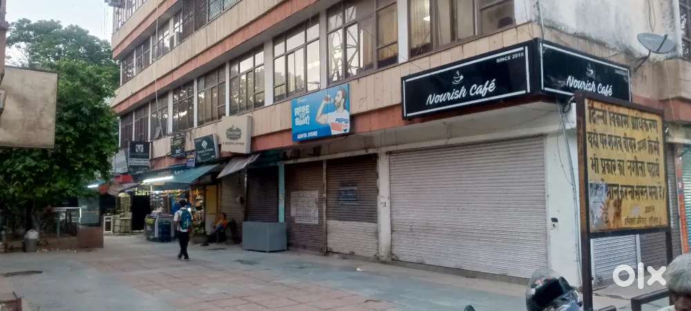 Selling  shop at Mayur vihar 3-good investment