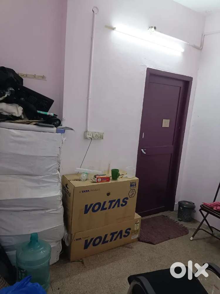 Office Space For Rent in Saligramam.