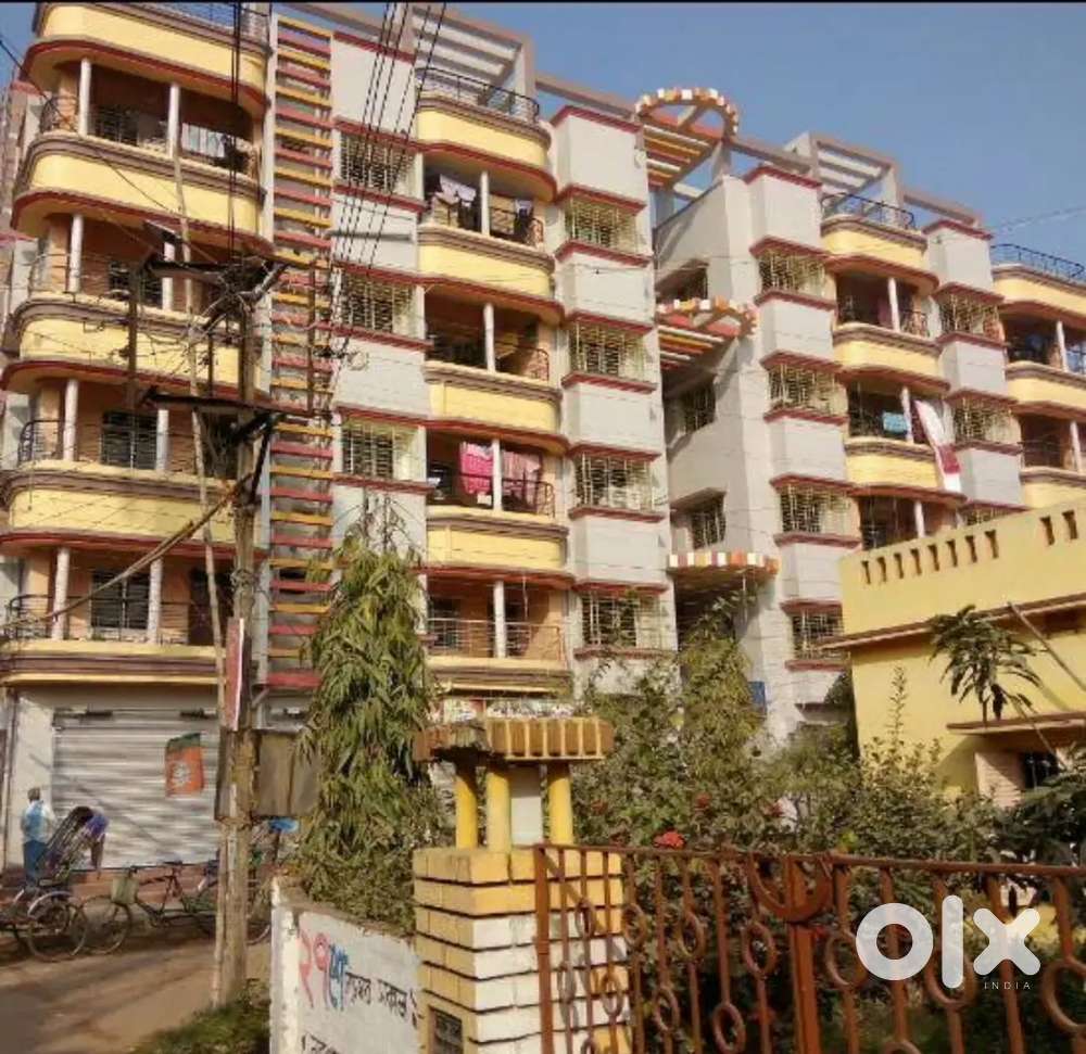 1bhk flat is available for rent in a gated society.