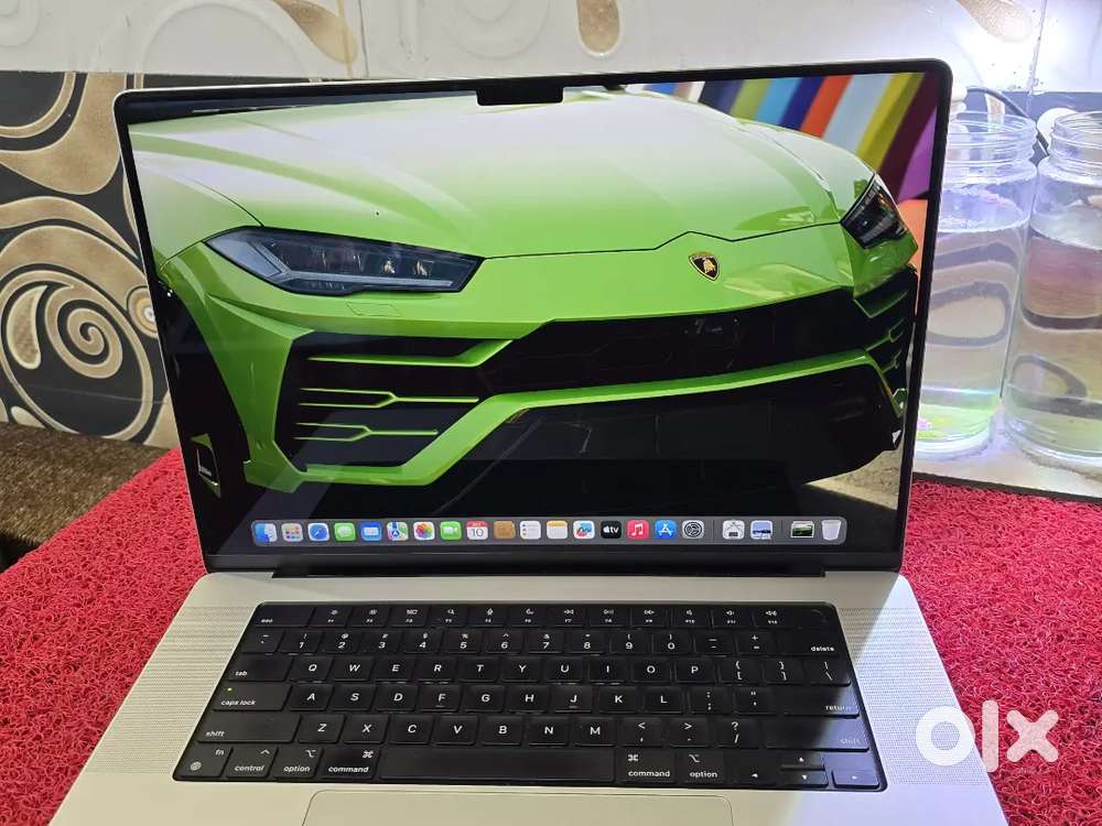 M1 PRO  Apple Macbook 16inch 16gb 512gb SSD  Retina XDR Display