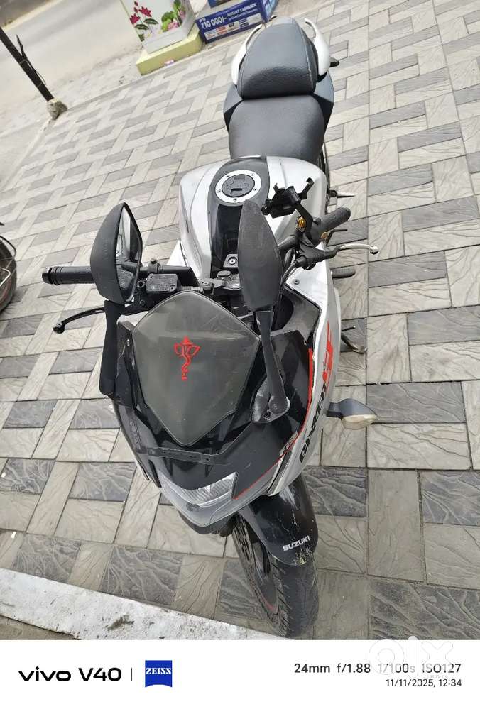 Suzuki gixxer sf 150