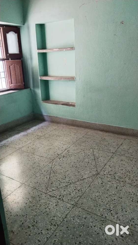 Need roommates (only muslim)