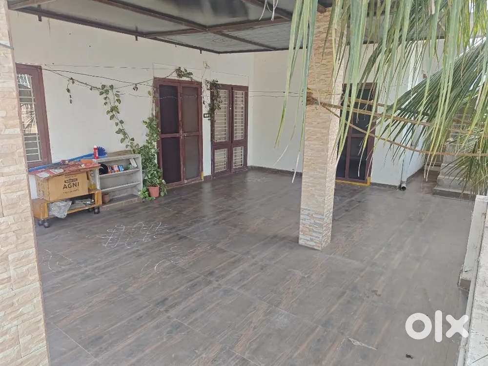 Bhavani Nilayam, 2nd floor, whole floor is for rent. In Kovvada