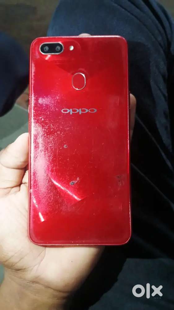 OppoA5. Better condition and work fast . 4/64 gb storage