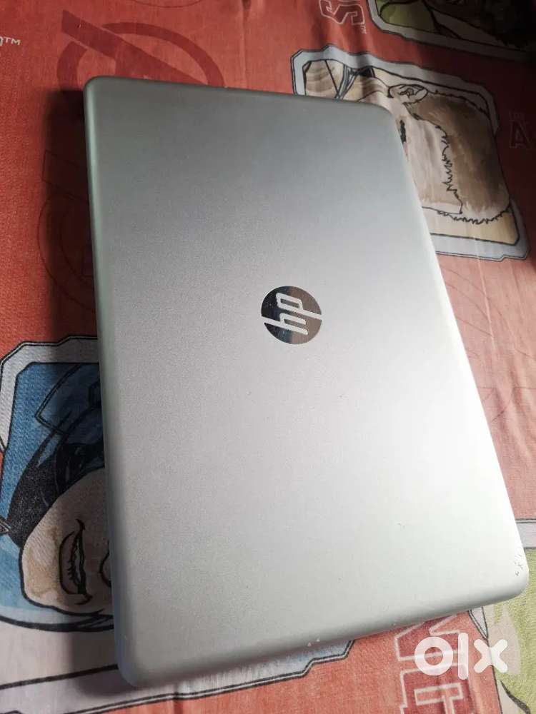 HP laptop  broken display