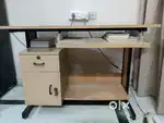 Computer table