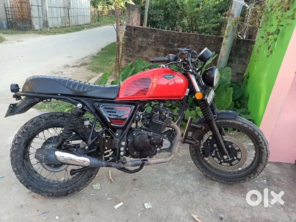 Benelli Keeway sr125 1year 10month old brand new condition
