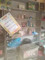 Almari 3 pic lakri ka, counter with glass