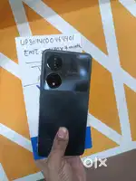 Vivo y100 5G 8GB RAM 128 GB internal display fingerprint