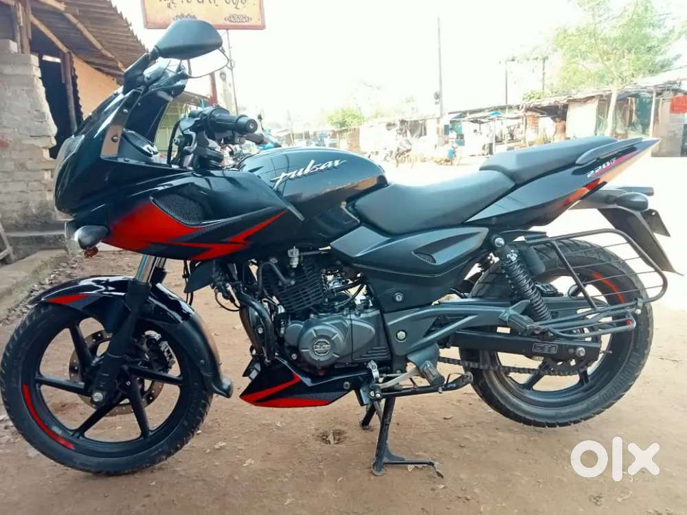 Bajaj pulsar 220 model 2019