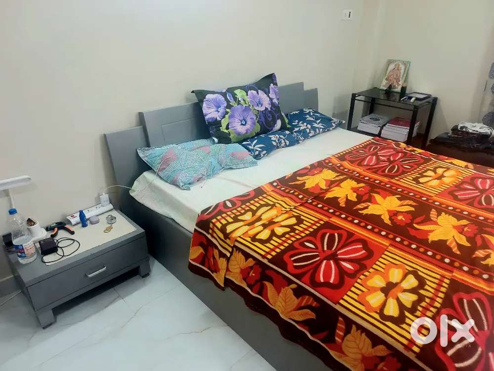 FULLY FURNISHED Room Sharing [Partner]