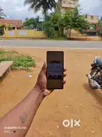 My phone is scrzad