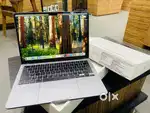 MacBook air M2 8/256GB