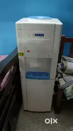 Blue star water dispenser