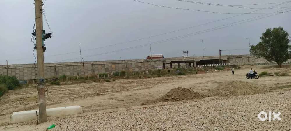 लखनऊ में जमीन अमूल पराग दूध डेरी से नजदीक अप्रूव्ड के साथ