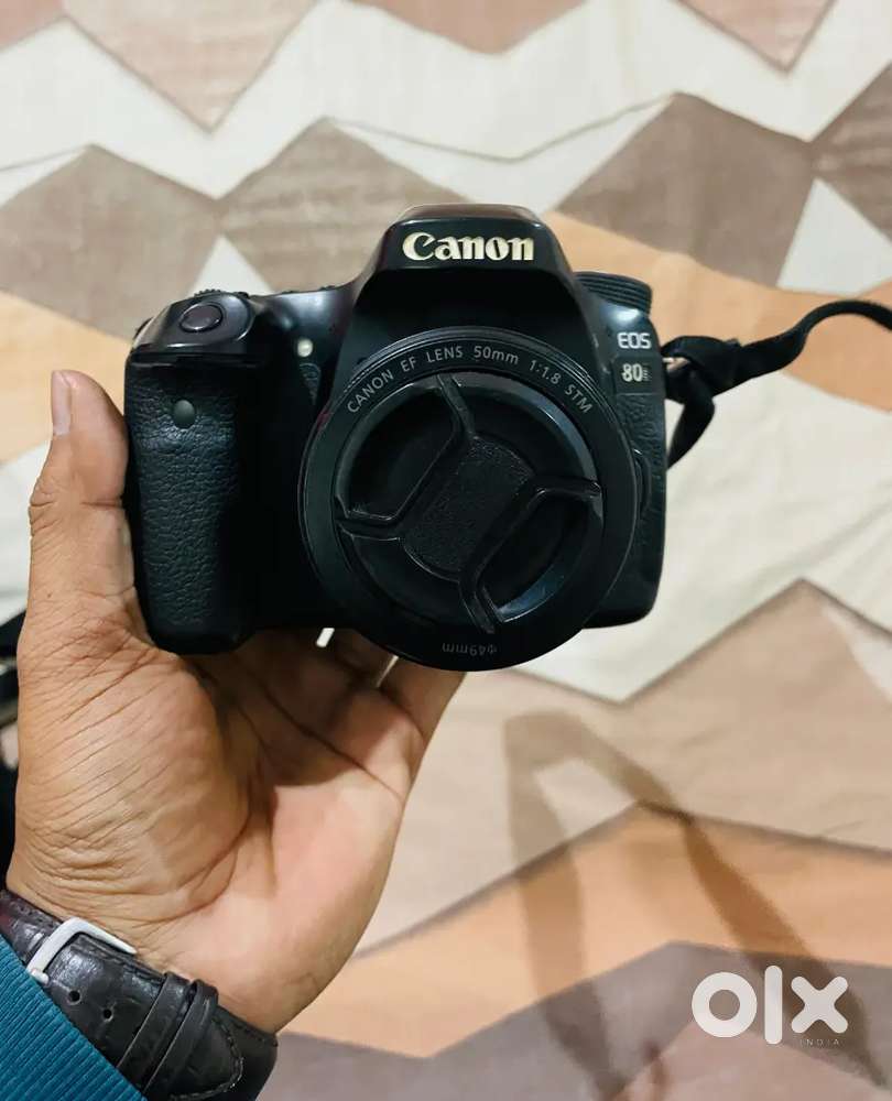 Canon EOS 80D kit in excellent condition
