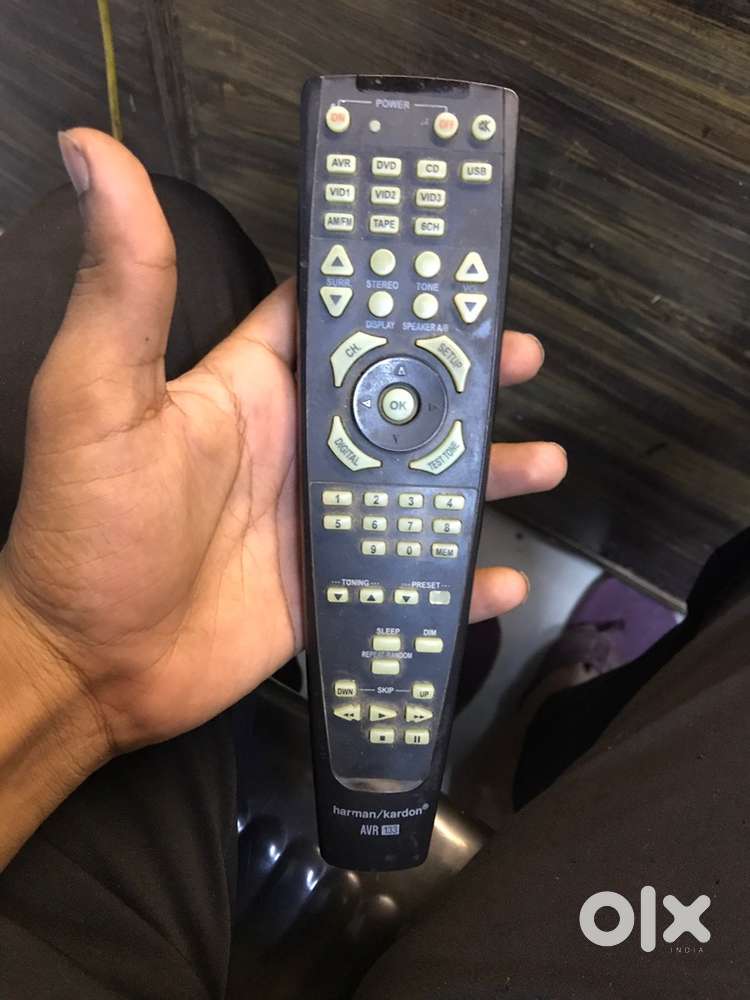 Harmon kardon 133 avr  its an dead condition