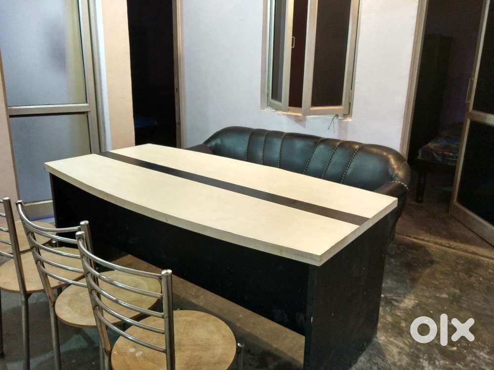 FEMALE ANCHOR, ACTRESS, REPORTER, EDITOR CINEMATOGRAPHER, PROMOTION.