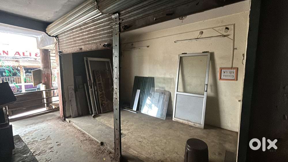 Front market shop