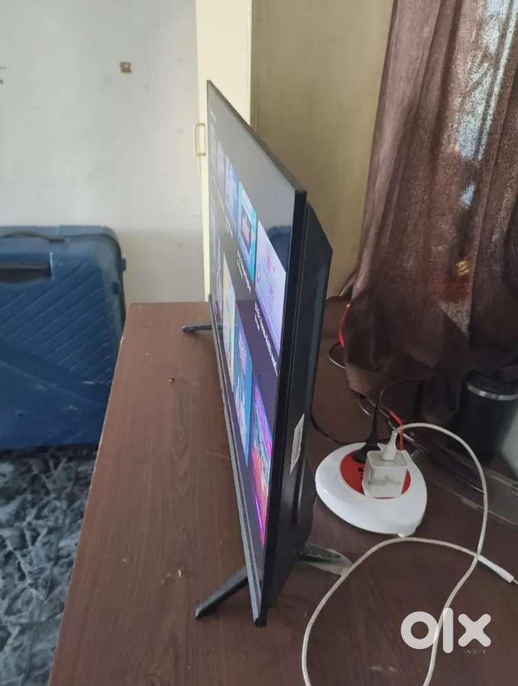 32 inch croma TV 1.5 year old (Google TV)