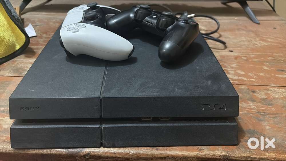 Play station 4