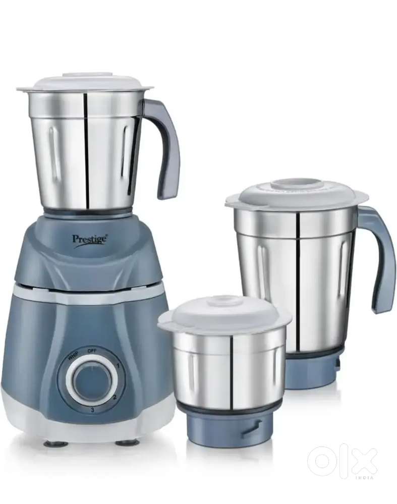 Mixer grinder with jars