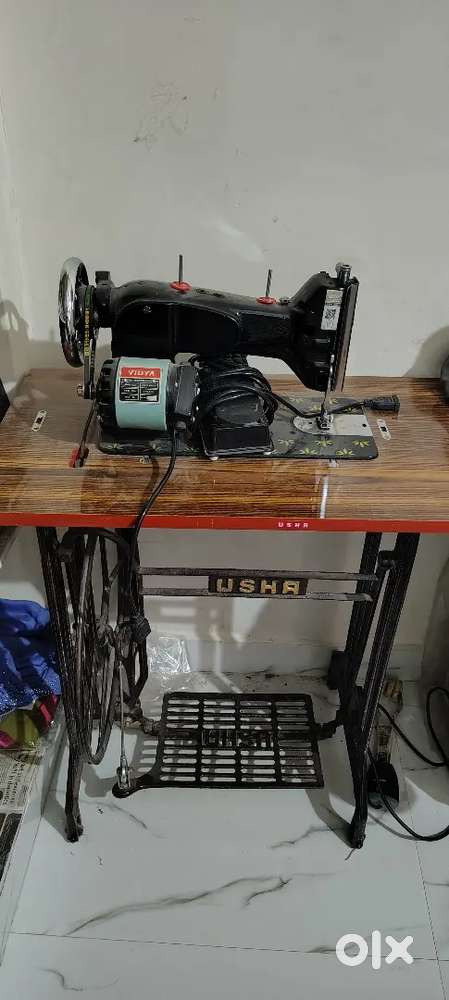 Usha Magic Master Sewing Machine with motor