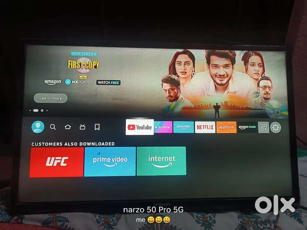 32inc Samsung LED TV with Amazon fire stick