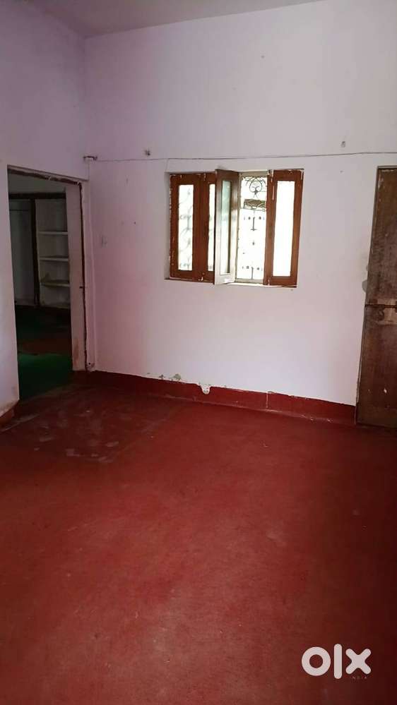 2 Room home for rent