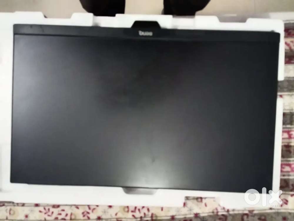 BenQ monitor with extended arm for sell.