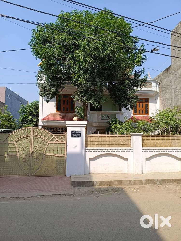 1 BHK portion for rent. With spacious Hall, kitchen and balcony.
