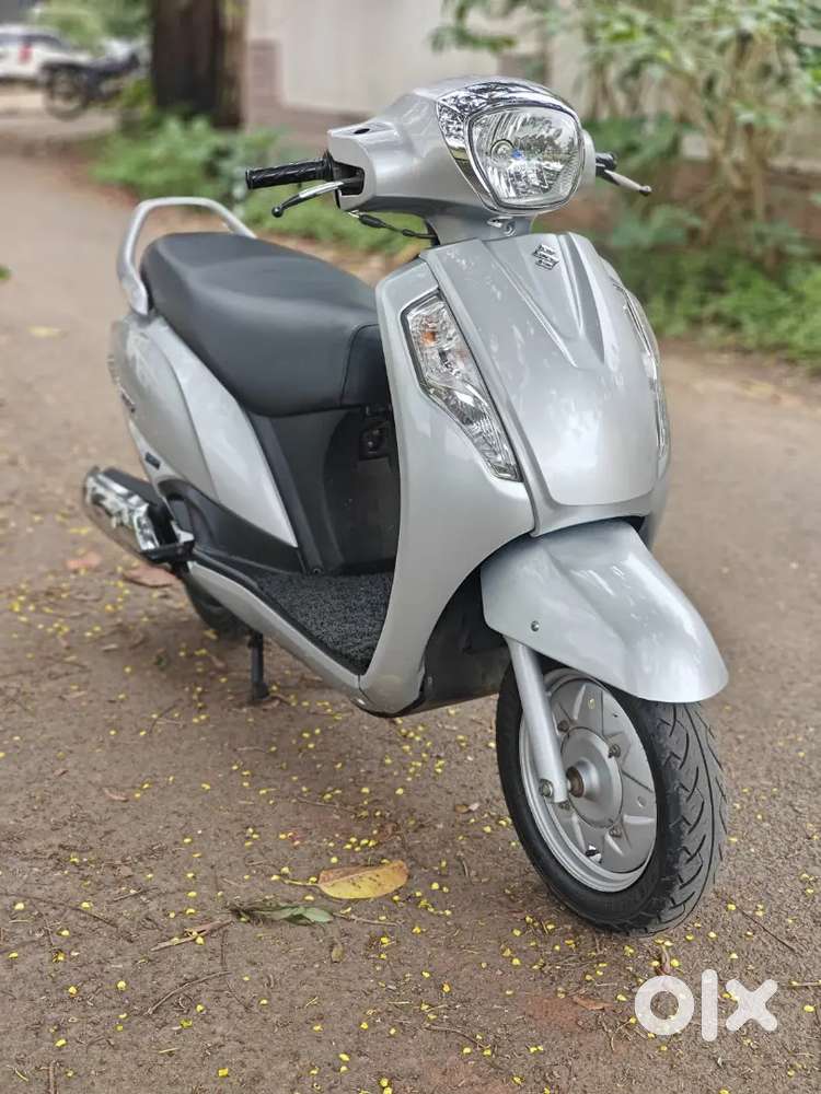 Suzuki access 125 bs 4 variant