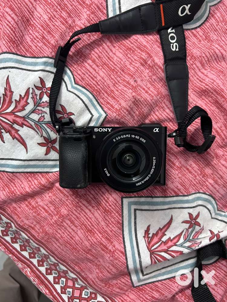 Sony a 6000 camera