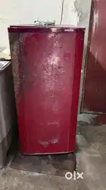 2 Fridges for Rs. 8000/- of Samsung ( Single door)