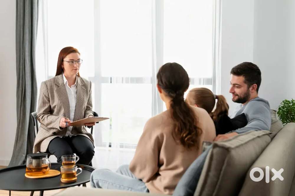 Female Family Counsellor, Motivator