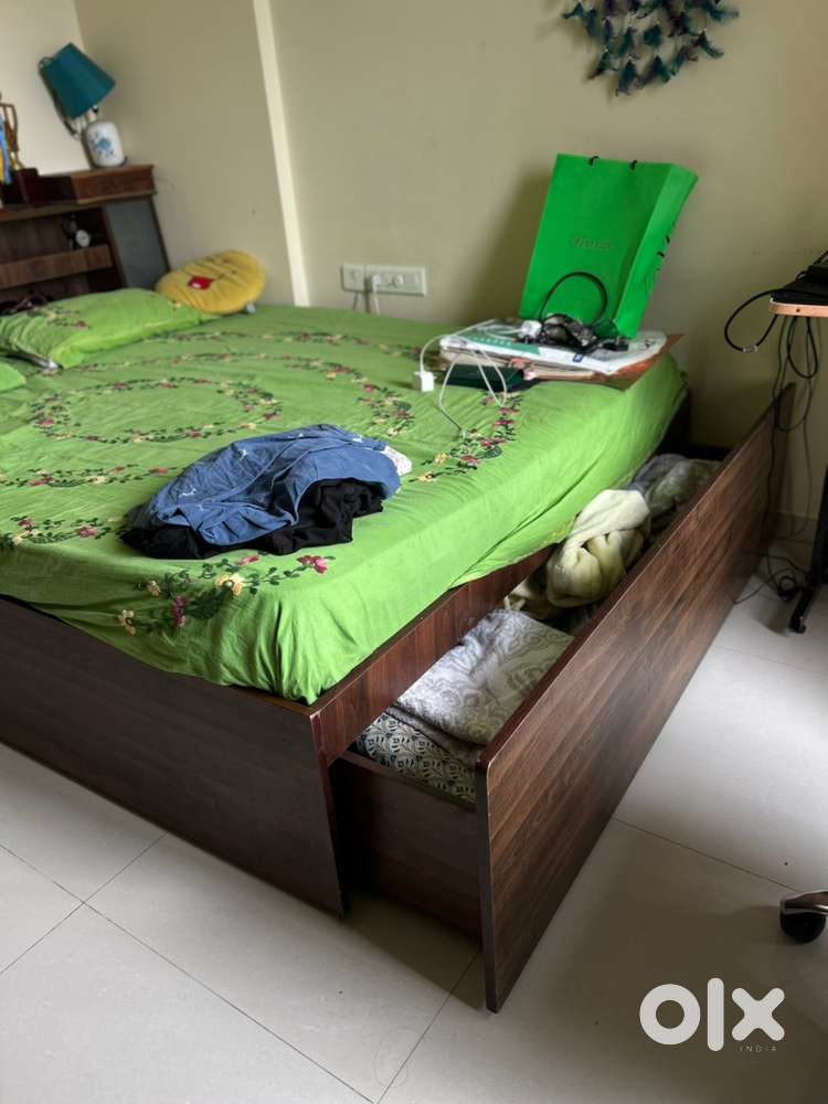 Bed for Sale – Excellent Condition