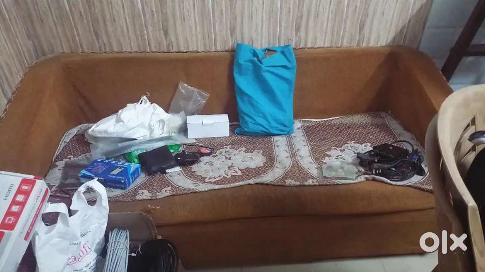 Urgent need to sell sofa set, very good condition.