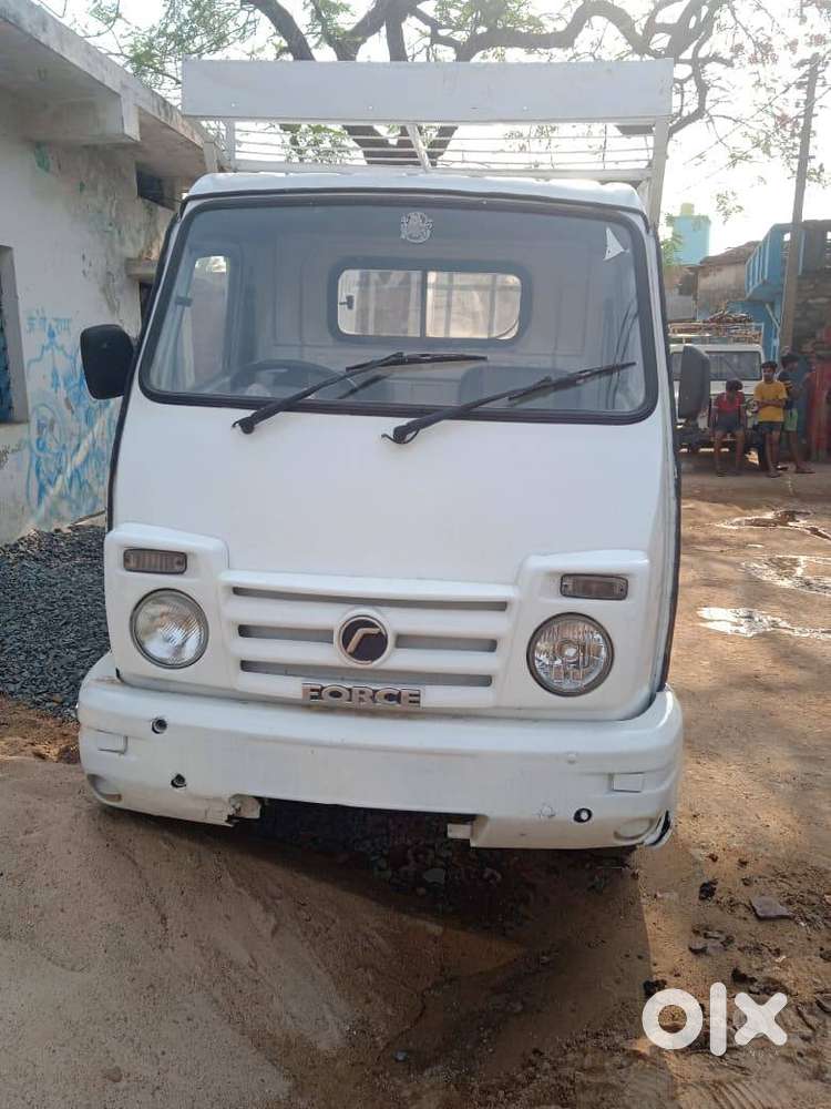 Force motors TRUMP 40