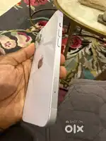 Iphone 14 256 GB with box and no single scratches