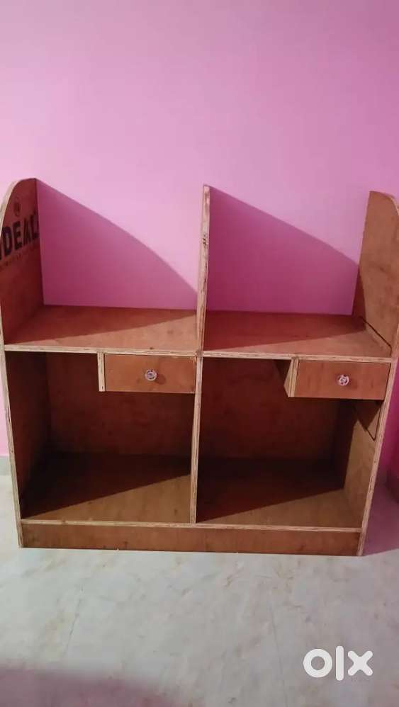 Need a Telecaller and a male Fos