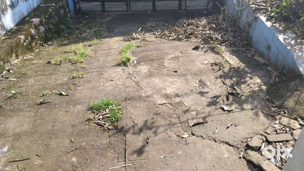 6 CENTS LAND FOR SALE LORRY ACCESS PLOT . NEAR TO MAIN ROAD .