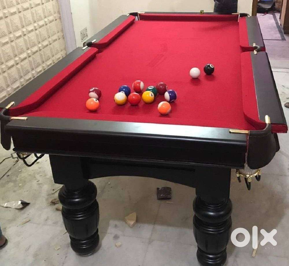 pool table nd snooker table.552