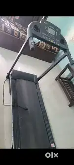 Tread machine